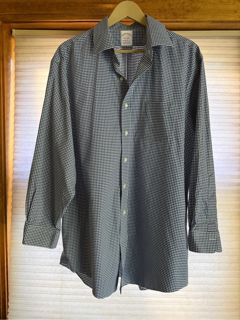 Classic Men's Blue & White Gingham Button-Up Shirt L or 17